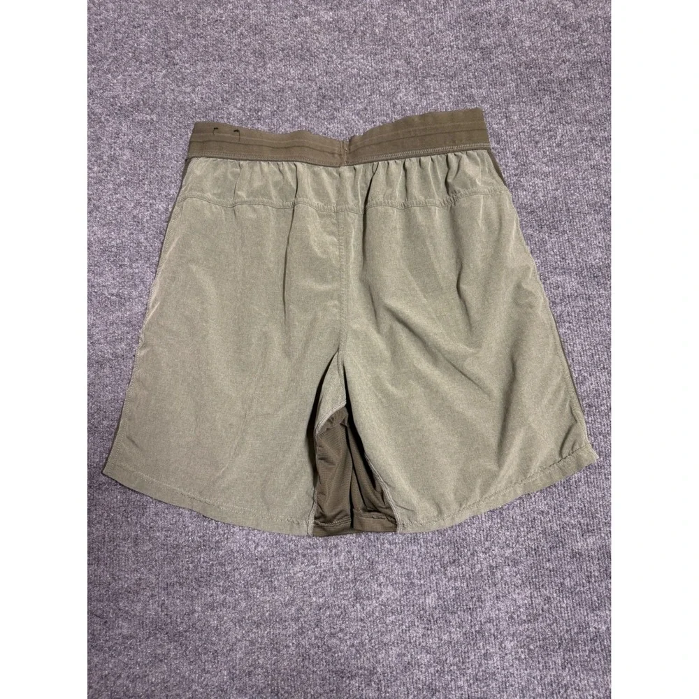 Nike men's bundle lot of two size Large